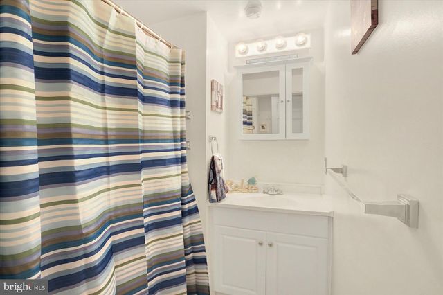 803 DUNBAR RD, Carlisle, PA 17013