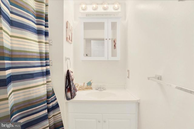 803 DUNBAR RD, Carlisle, PA 17013