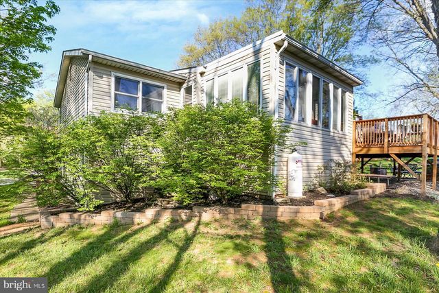 803 DUNBAR RD, Carlisle, PA 17013