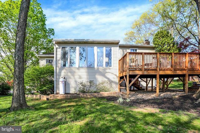 803 DUNBAR RD, Carlisle, PA 17013
