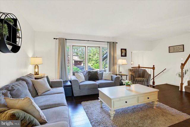 803 DUNBAR RD, Carlisle, PA 17013