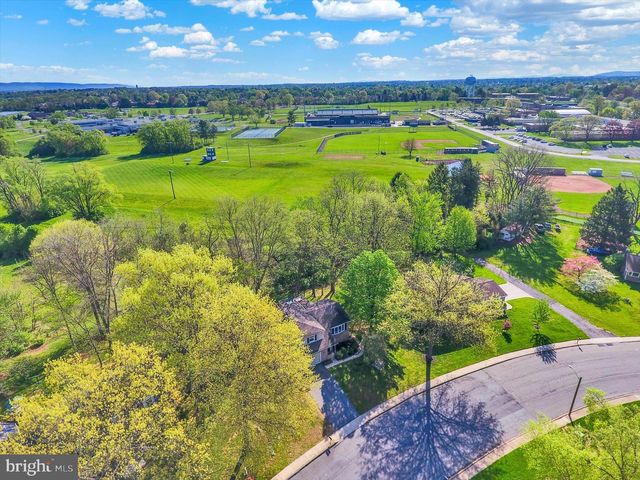 803 DUNBAR RD, Carlisle, PA 17013