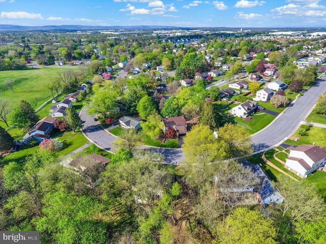 803 DUNBAR RD, Carlisle, PA 17013