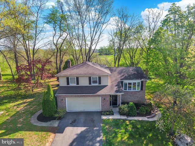 803 DUNBAR RD, Carlisle, PA 17013