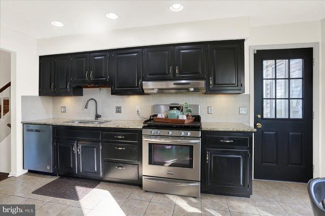 803 DUNBAR RD, Carlisle, PA 17013