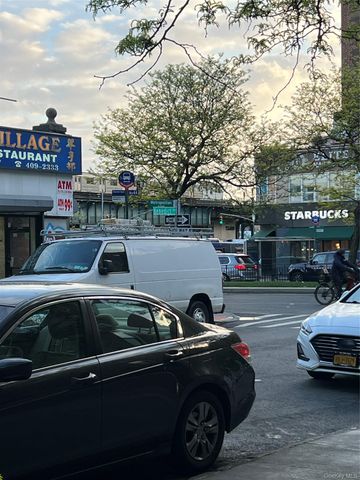 1332 Metropolitan Avenue 3G, Bronx, NY 10462