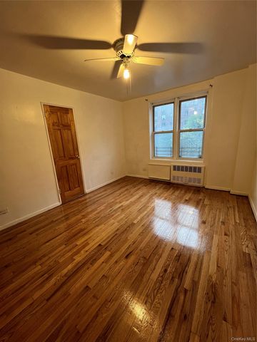 1332 Metropolitan Avenue 3G, Bronx, NY 10462