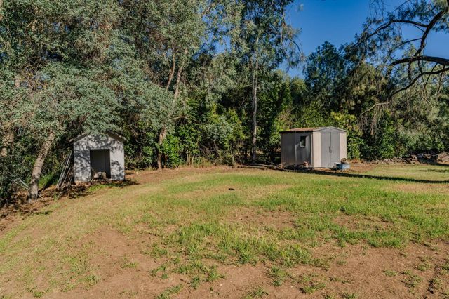 4863 Messing Rd, Valley Springs, CA 95252