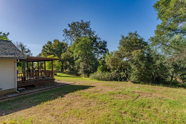 4863 Messing Rd, Valley Springs, CA 95252