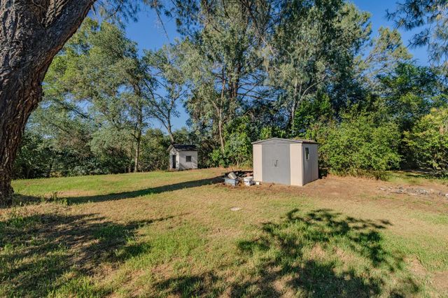 4863 Messing Rd, Valley Springs, CA 95252