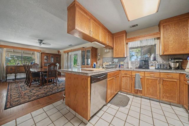 4863 Messing Rd, Valley Springs, CA 95252