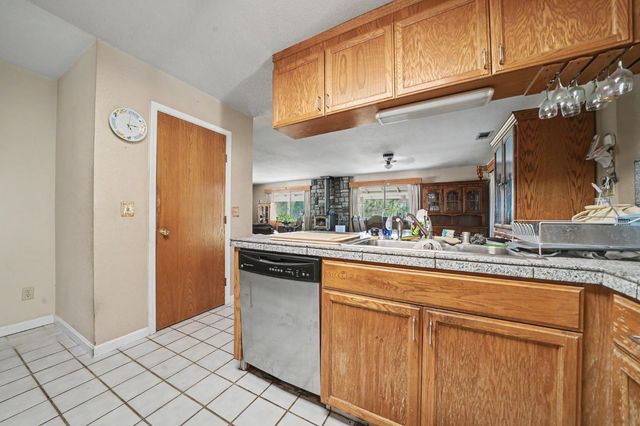 4863 Messing Rd, Valley Springs, CA 95252