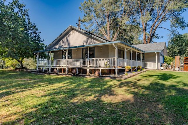 4863 Messing Rd, Valley Springs, CA 95252