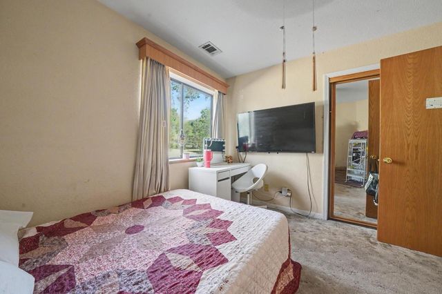 4863 Messing Rd, Valley Springs, CA 95252