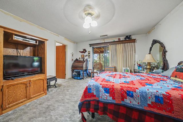 4863 Messing Rd, Valley Springs, CA 95252