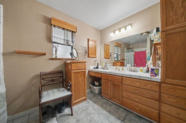 4863 Messing Rd, Valley Springs, CA 95252