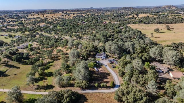 4863 Messing Rd, Valley Springs, CA 95252