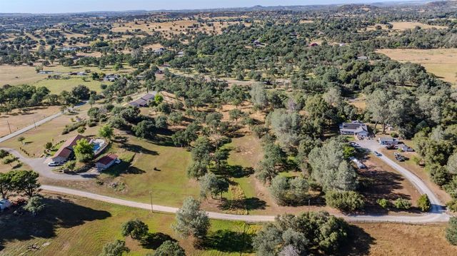 4863 Messing Rd, Valley Springs, CA 95252