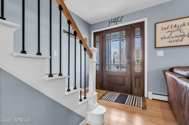 6 Lisa Drive, Brick, NJ 08724