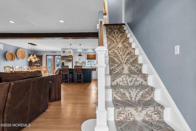 6 Lisa Drive, Brick, NJ 08724