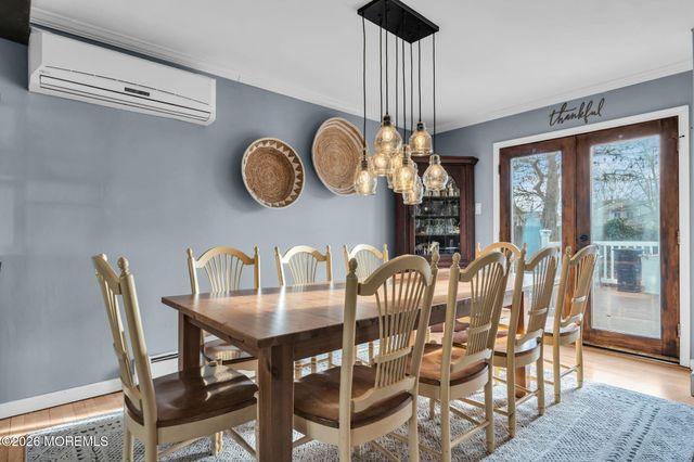 6 Lisa Drive, Brick, NJ 08724