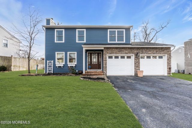 6 Lisa Drive, Brick, NJ 08724