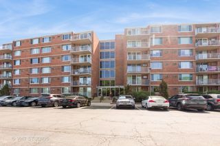 2211 S Highland Avenue 4B, Lombard, IL 60148