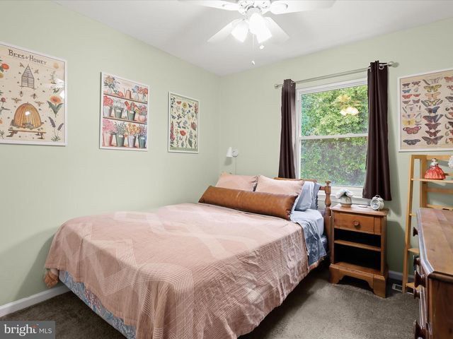 8601 CASTLEMILL CIR, Baltimore, MD 21236