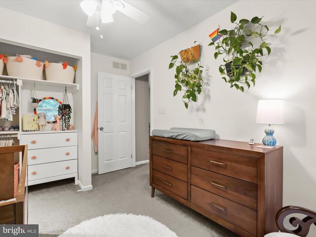 8601 CASTLEMILL CIR, Baltimore, MD 21236