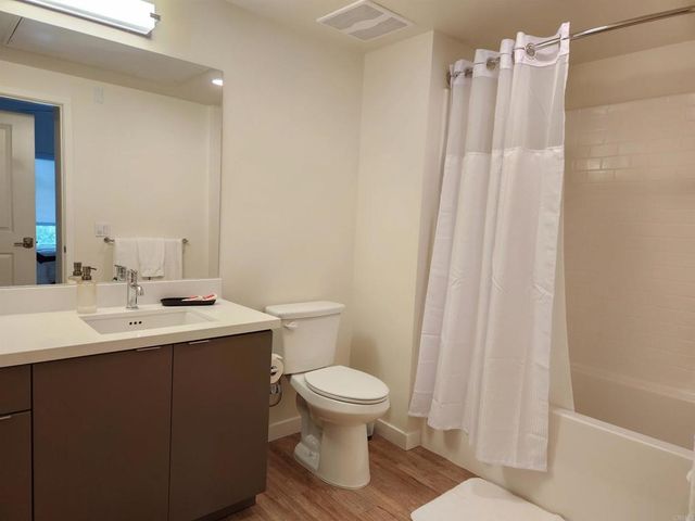 4949 Baltimore Drive 103, La Mesa, CA 91942