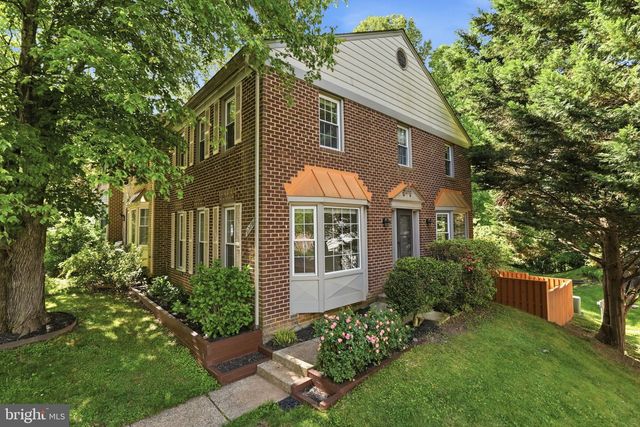 5719 CROWNLEIGH CT, Burke, VA 22015