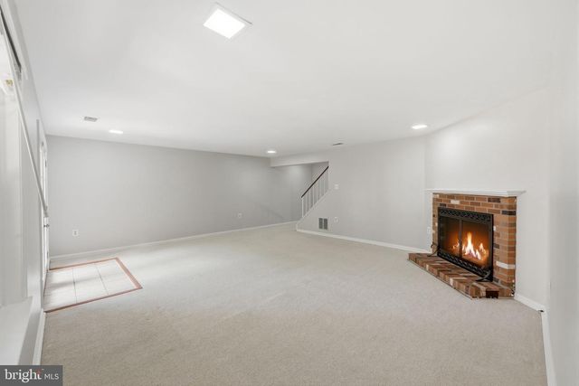 5719 CROWNLEIGH CT, Burke, VA 22015
