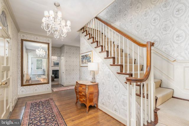 4920 PALISADE LN NW, Washington, DC 20016