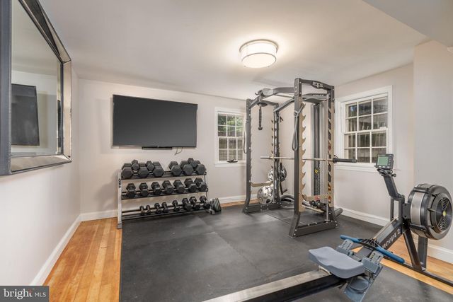 4920 PALISADE LN NW, Washington, DC 20016