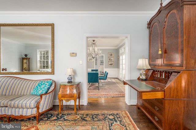 4920 PALISADE LN NW, Washington, DC 20016