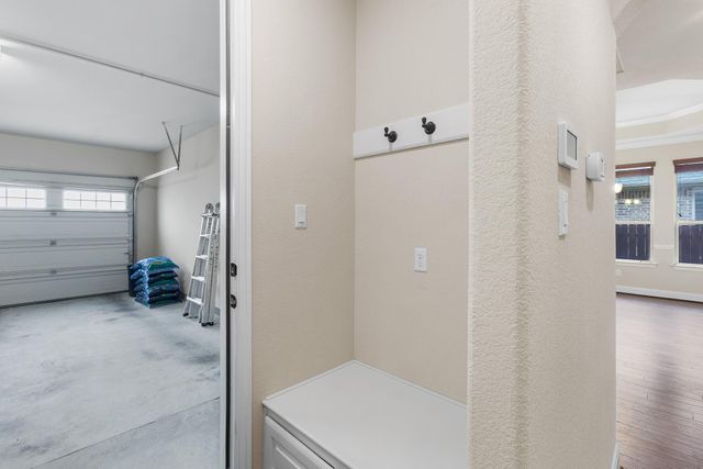 103 County Road 180 23, Cedar Park, TX 78641