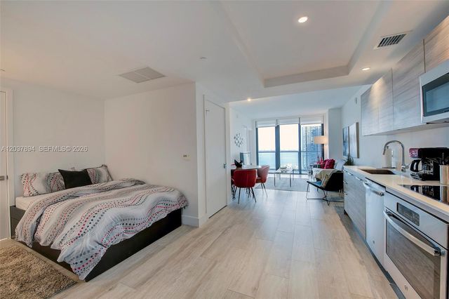 121 NE 34th Street 3006, Miami, FL 33137