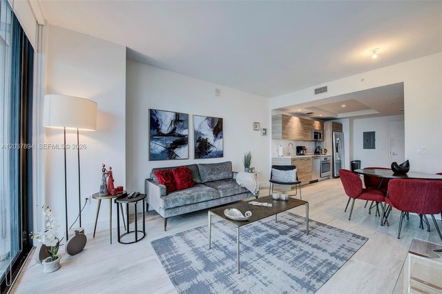 121 NE 34th Street 3006, Miami, FL 33137