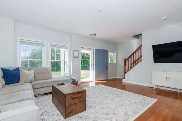 136 Minot Ave B, Wareham, MA 02538
