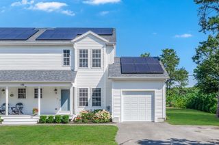 136 Minot Ave B, Wareham, MA 02538