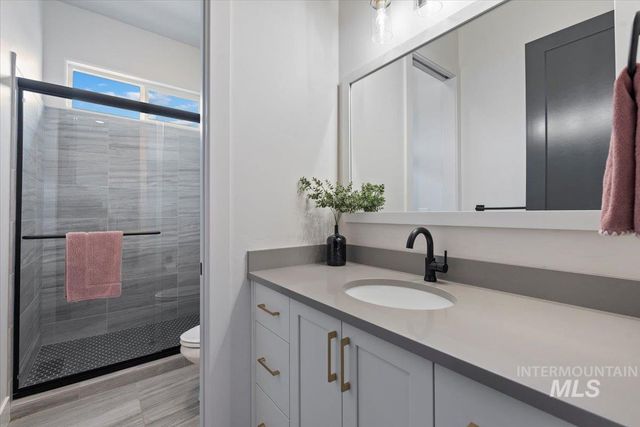 8448 W Brooks Dr, Boise, ID 83714