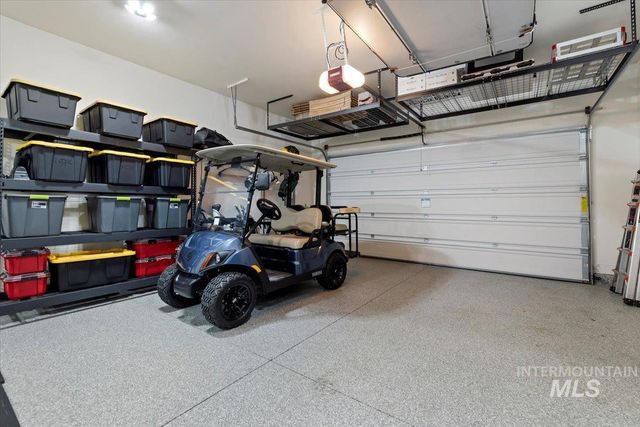 8448 W Brooks Dr, Boise, ID 83714