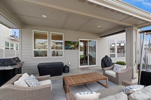 8448 W Brooks Dr, Boise, ID 83714