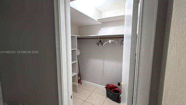 1120 NE 24th Ave 2, Pompano Beach, FL 33062