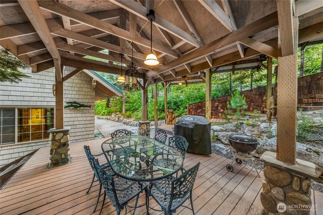 2290 Riffle Drive, Leavenworth, WA 98826