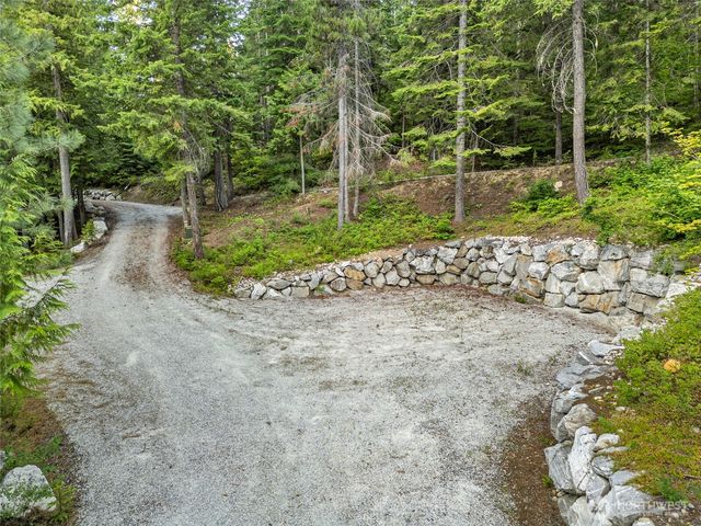 2290 Riffle Drive, Leavenworth, WA 98826