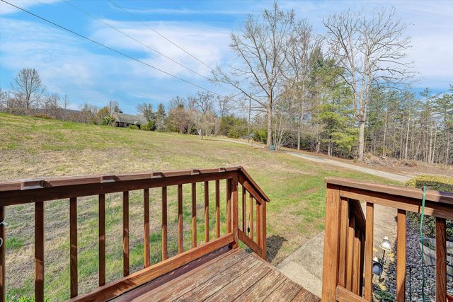 542 Mount Airy RD, Hardy, VA 24101