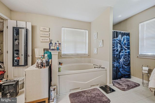 2 MICA ST, Townsend, DE 19734