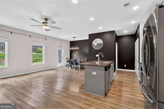 4711 Fairfax Drive, Oakwood, GA 30566