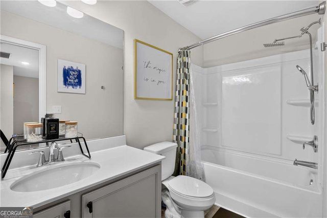 4711 Fairfax Drive, Oakwood, GA 30566